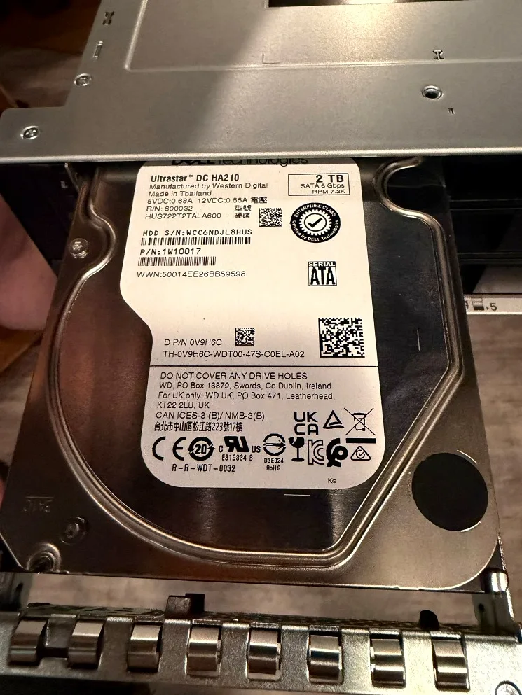 The single installed drive: 2TB WD Ultrastar DC HA210 SATA 7.2K.